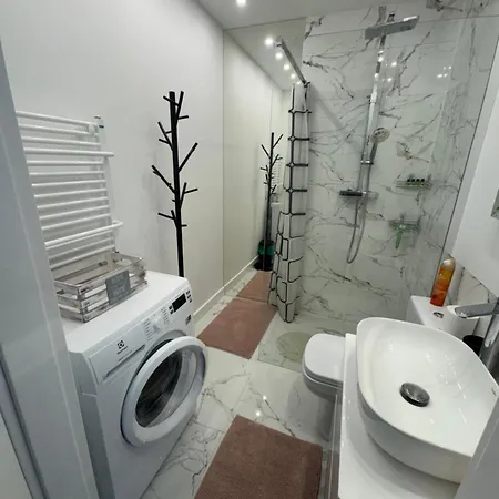 Apartament Z Widokiem Na Jezioro Апартаменты